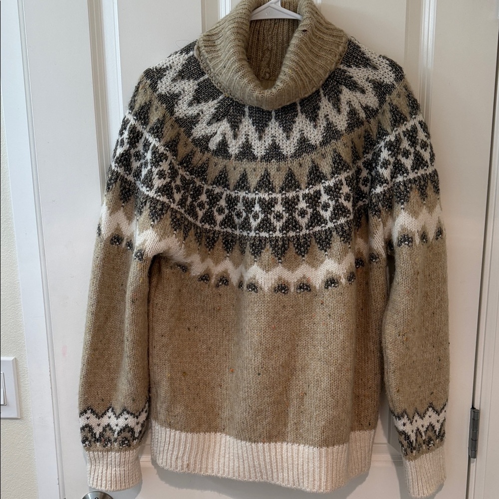 Pilcro Oversized Beige and Black Patterned Turtleneck Sweater
